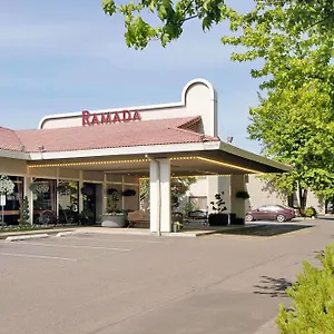 ramada-portland-airport.portland-hotels.info/